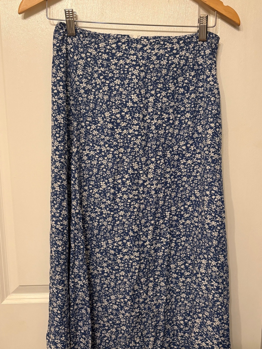 Women's Navy Blue Floral Skirt